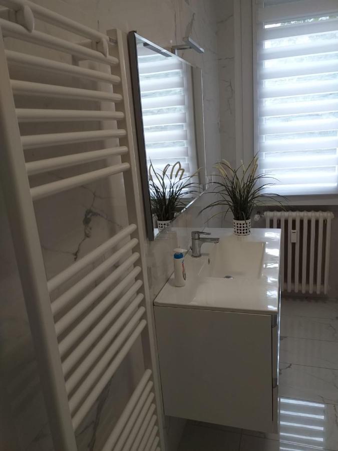 Sesto Calende Centro Lägenhet Exteriör bild
