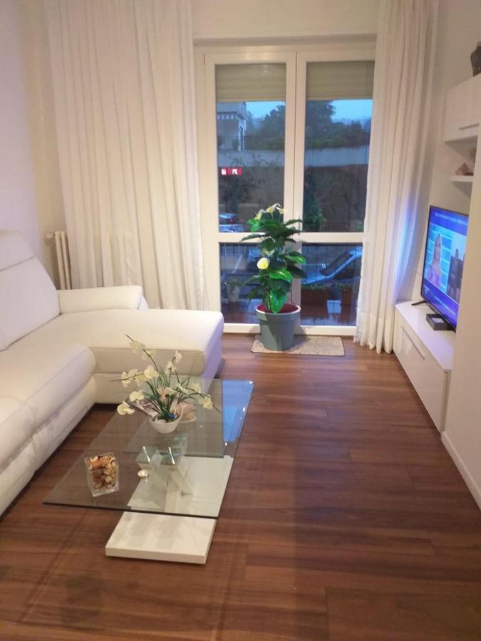 Sesto Calende Centro Lägenhet Exteriör bild